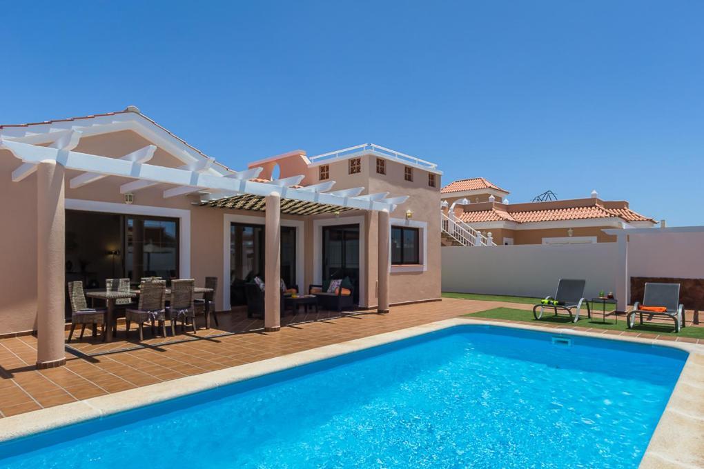 Villa With Private Pool, Near Beach And Golf Caleta De Fuste- Villa Charlotte Costa De Antigua Zewnętrze zdjęcie