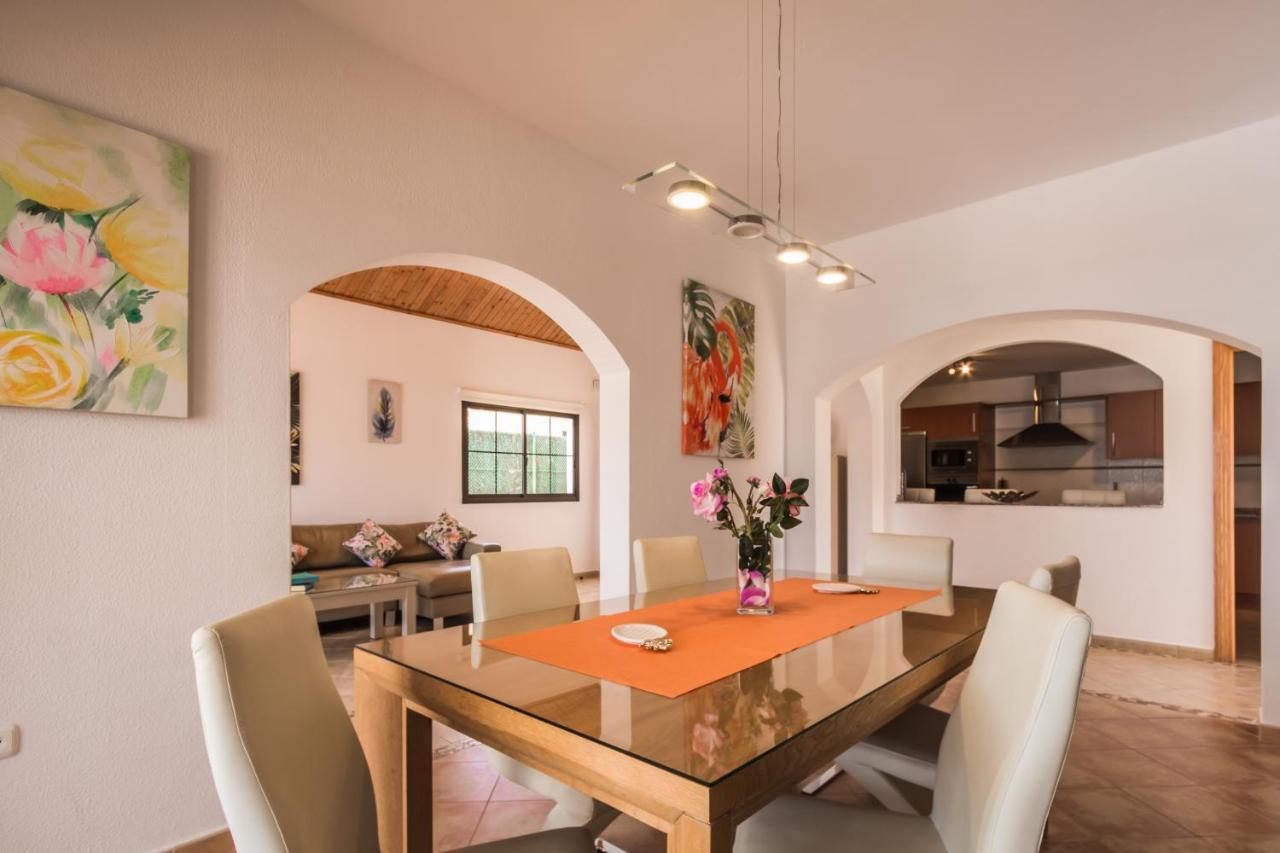 Villa With Private Pool, Near Beach And Golf Caleta De Fuste- Villa Charlotte Costa De Antigua Zewnętrze zdjęcie